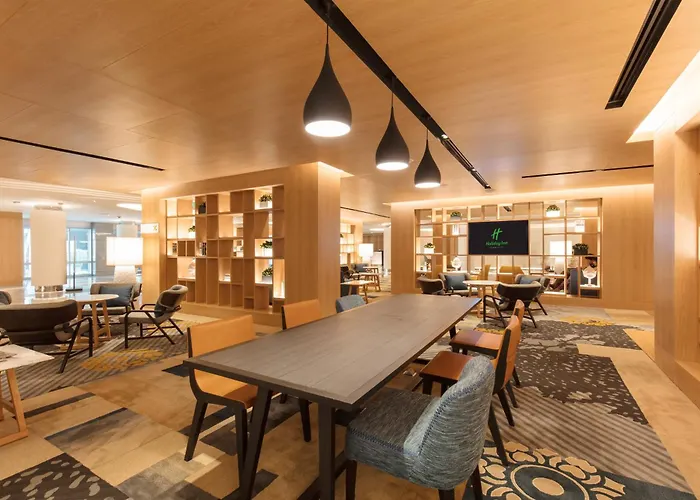 Hotel By Ihg