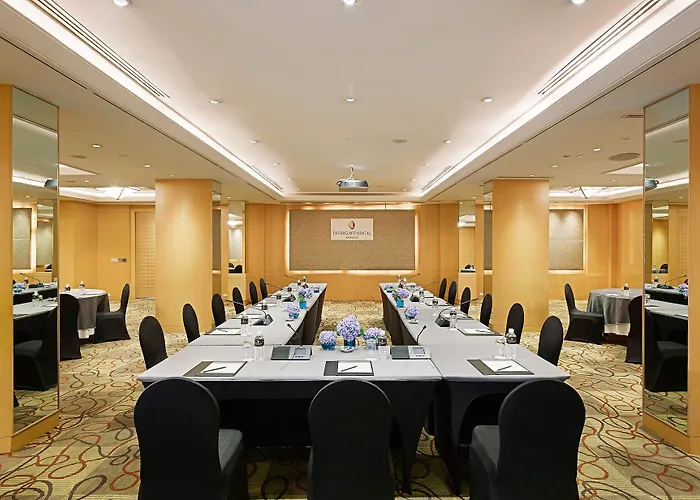 Hotel By Ihg Bangkok