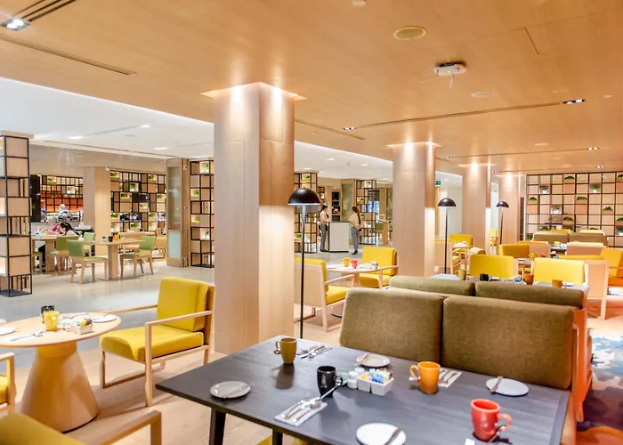 Hotel By Ihg 4*