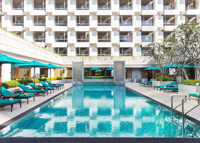 Hotel By Ihg